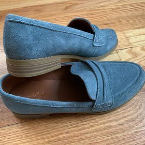 Universal Thread Anamae | Steel Blue Suede